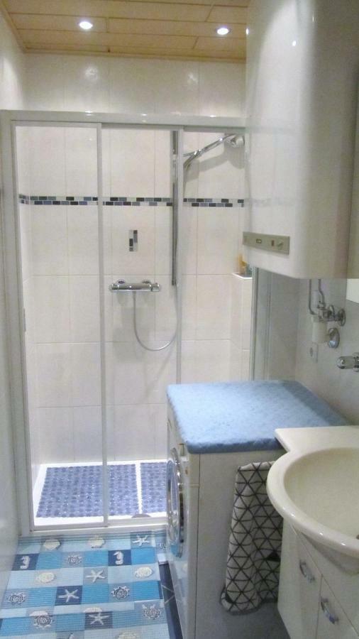 Privatzimmer Graz - Zentrumsnahe Екстер'єр фото